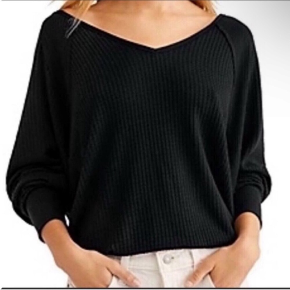 Free People Santa Clara Oversized Waffle Thermal V Neck In Black. NWT! Sz L